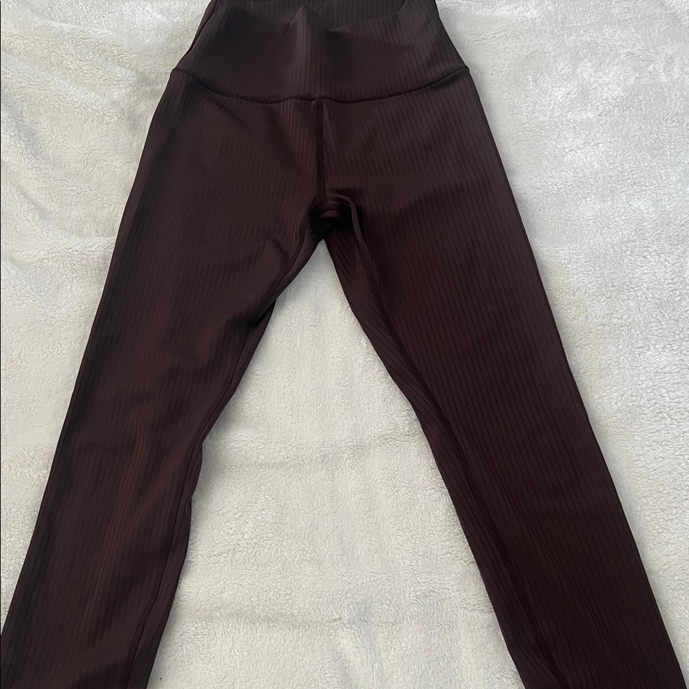 Vuori Dark Brown High-Waisted Leggings